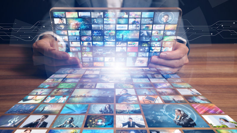 What is Wall Street's Target Price for Fox Corp Class A (FOXA) Stock Friday?